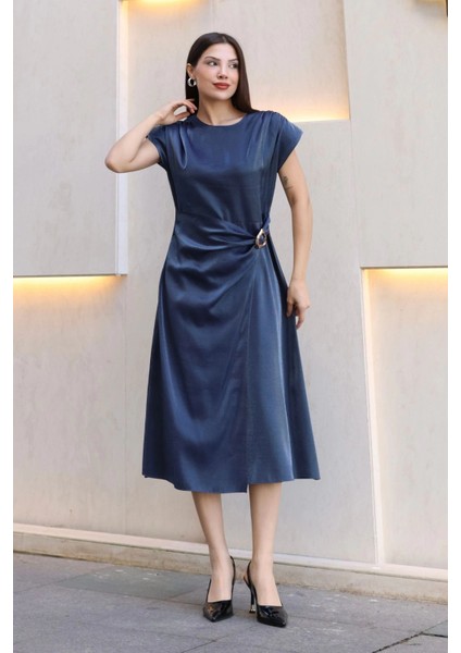 Toka ve Drape Detaylı Soft Saten Midi Elbise 6042-LACIVERT modelleri