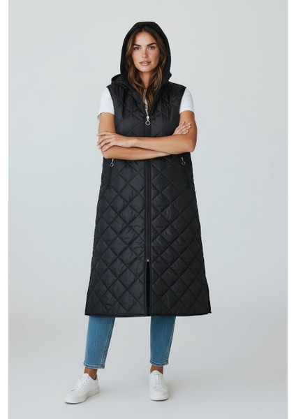 Kadın Önü Fermuarlı Yanlardan Cepli Kapüşonlu Kapitone Yelek Beyaz fiyatları