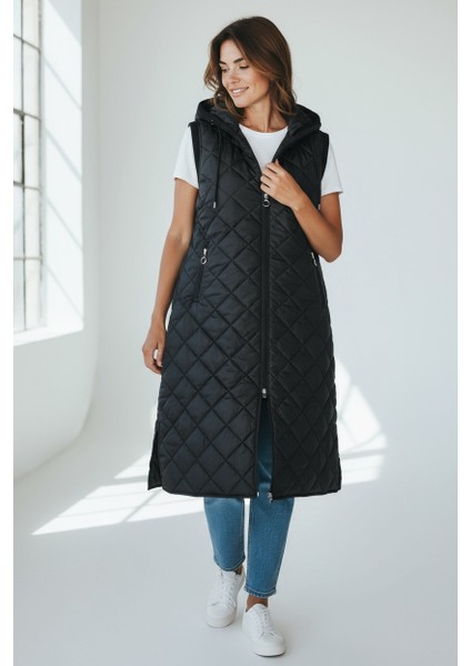 Kadın Önü Fermuarlı Yanlardan Cepli Kapüşonlu Kapitone Yelek Beyaz indirimleri