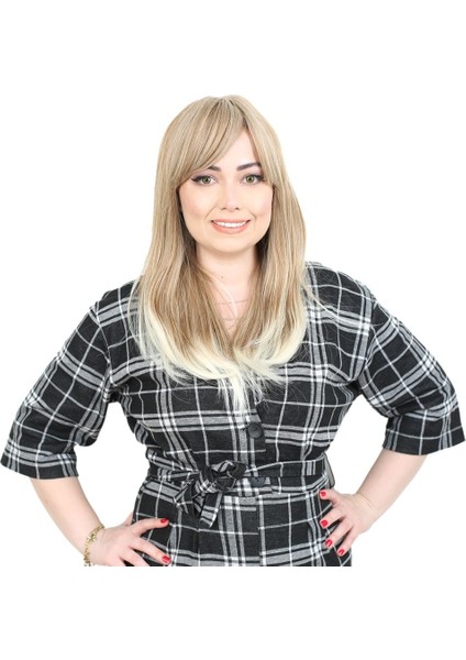 Düz Perçemli Orta Boy Fiber Sentetik Peruk / Karamel / Platin Röfleli