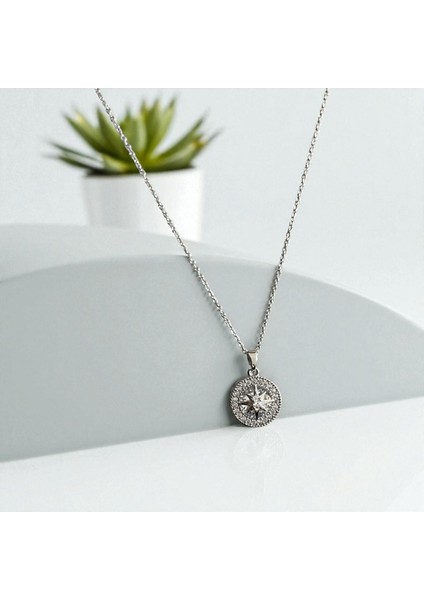 316L Paslanmaz Çelik Kadın Kolye Pusula Yıldız Taşlı Yuvarlak Medallion Suya Dayanıklı Şık Zarif Çelik Kolye 316L Çelik Kolye Kadın Gümüş Renk Çelik Kolye Taşlı Kolye Suya Dayanıklı Kolye Yıldız Kolye indirimleri