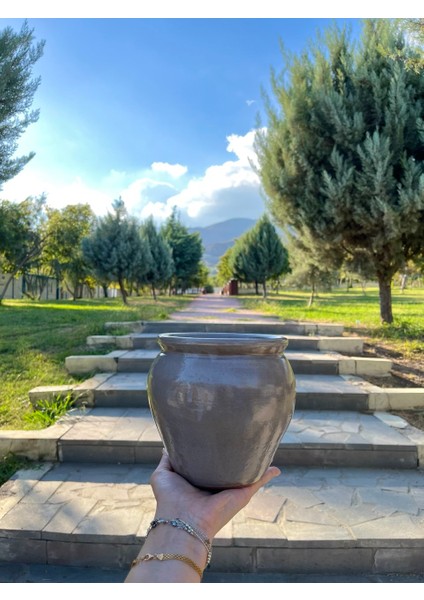 Neva Saksı- Dekoratif Seramik Bej Saksı modelleri