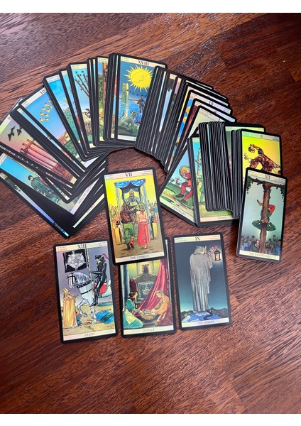 Tarot Of The New Vision 78 Adet Renkli Tarot Kartı Seti-Kartlar ve Tanıtım Kitapçığı indirimleri