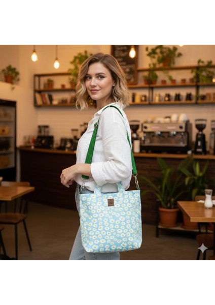 El Yapımı Mavi Papatya El ve Omuz Çantası modelleri