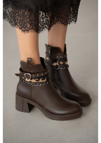 Shoy Leopar Zincir Aksesuarlı Kadın Bot- Kahverengi fiyatları