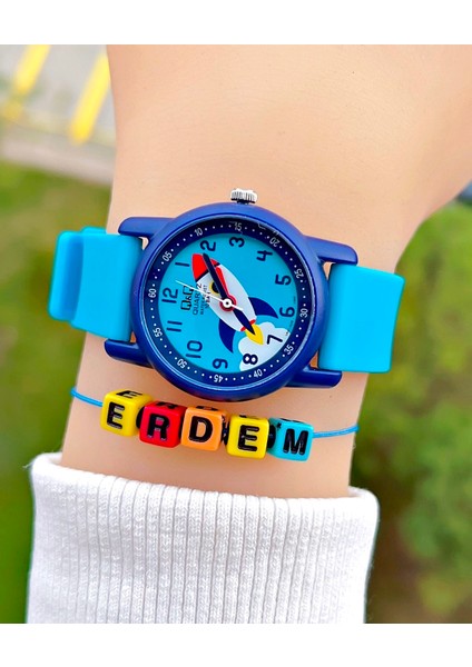 Silikon Kordonlu 10 Atm Su Geçirmez Erkek Çocuk Kol Saati Kişiye Özel Hediye Isimli Bileklik fırsatları