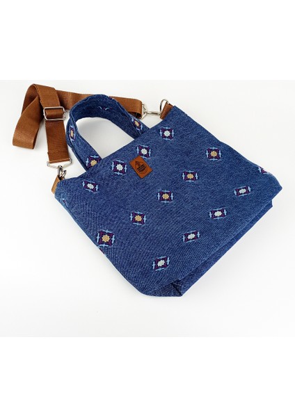 El Yapımı Kot Nakışlı Çanta - Fonksiyonel ve Şık indirimleri