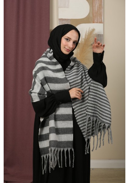 Çift Taraflı Kışlık Omuz Şalı fırsatları