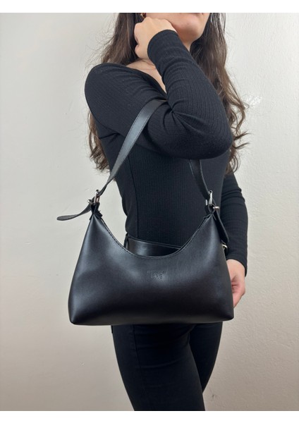 Kadın Suni Deri Siyah Çok Günlük Mini Boy Omuz Çantası fırsatları