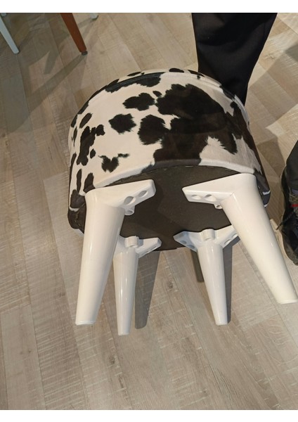 Mercanmobilyaleopar Desenli Puf Bench indirimleri