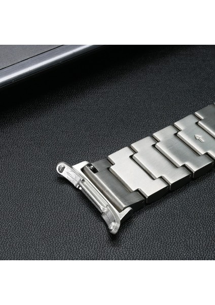 Samsung Galaxy Watch Ultra 47MM Titanyum Alaşımlı Kayış Akıllı Saat Yedek Bandı - Siyah (Yurt Dışından) indirimleri