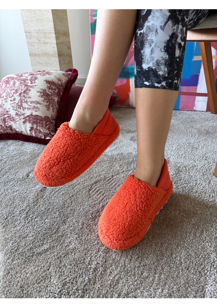 Kadın Sessiz Taban Çok Yumuşak ve Hafif Arkası Lastikli Peluş Ev Botu fırsatları