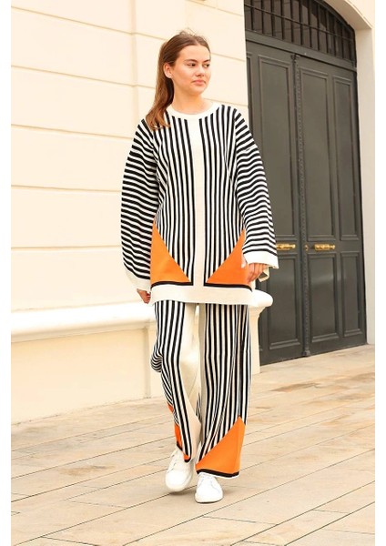 Çizgili Bisiklet Yaka Triko Takım Beyaz fırsatları