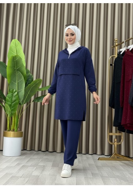 Taş Detaylı Kapüşonlu Fermuarlı Ikili Tunik Takım