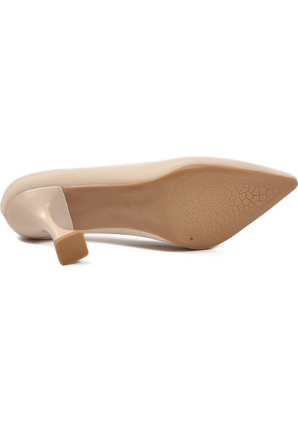 Bej Hafif Kadın Topuklu Ayakkabı 665127 Z indirimleri