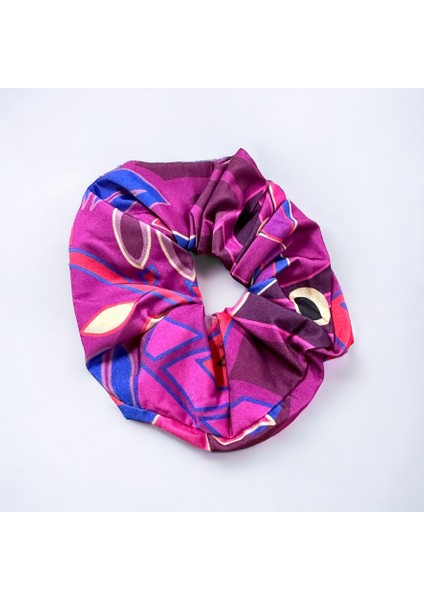 Beyaz ve Pembe Kalp ve Desenli Büyük Boy Simit Toka modelleri