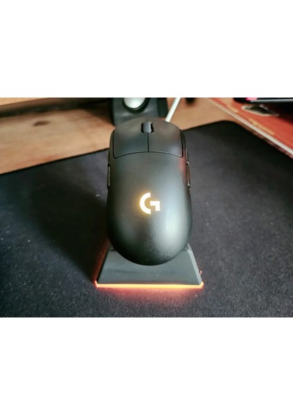 Logitech G Pro Kişiselleştirilebilir Mouse Standı / Tutucusu - Masanızın Şıklığı Için Aksesuar - Istediğiniz Renklerde
