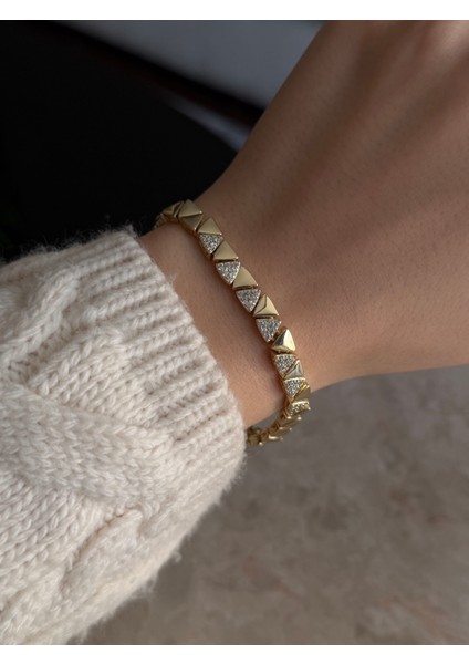 Üçgen Taşlı Bileklik