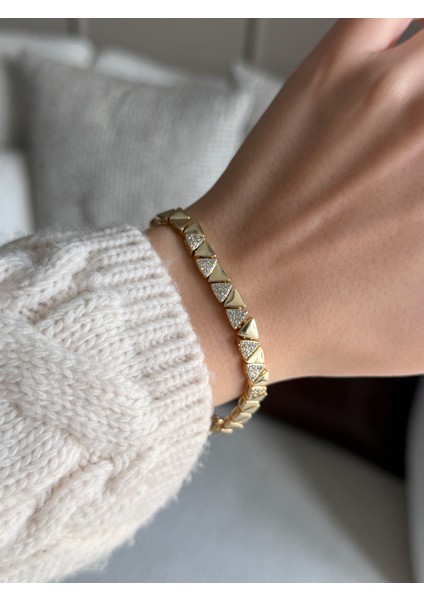 Üçgen Taşlı Bileklik modelleri