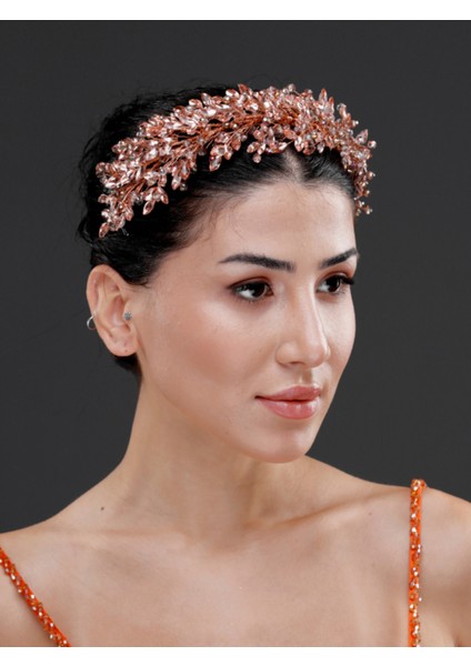 Kristal Taşlı Zarif Taç – Farklı Renk Seçenekleriyle Özel Gün Saç Aksesuarı