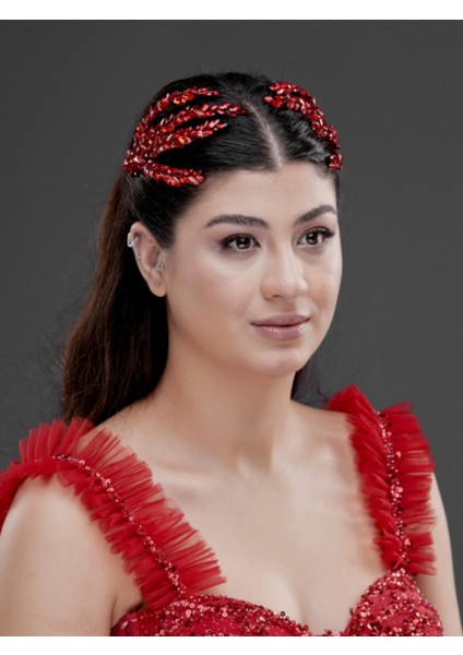 Yaprak Formlu Kristal Taşlı Şık Saç Tokası – Gelin, Nişan ve Özel Gün Saç Aksesuarı