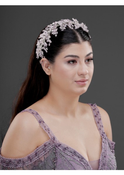Kristal Taşlı Geniş Form Zarif Taç – Gelin, Nişan ve Özel Gün Saç Aksesuarı