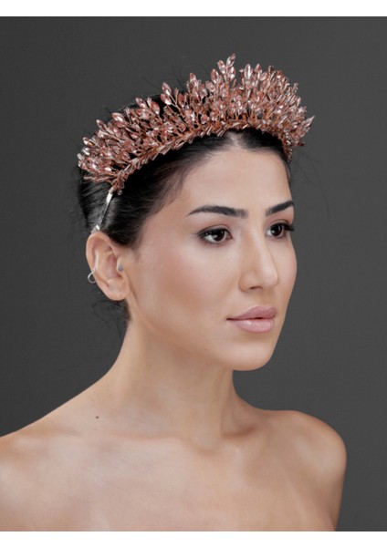Taş Detaylı Kristal Prenses Taç – Işıltılı Gelin, Nişan ve Özel Davet Saç Aksesuarı
