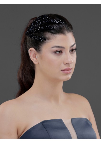 Yaprak Formlu Kristal Taşlı Zarif Saç Tokası – Gelin, Nişan ve Özel Gün Saç Aksesuarı