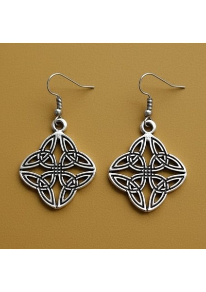 Kelt Düğümü Şekilli Kadın Küpe Çift Adet Gümüş Kaplama El Yapımı Küpe fiyatları