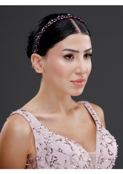 Kristal Taşlı Zarif Taç – Özel Gün, Nişan, Kına ve Gelin Saç Aksesuarı