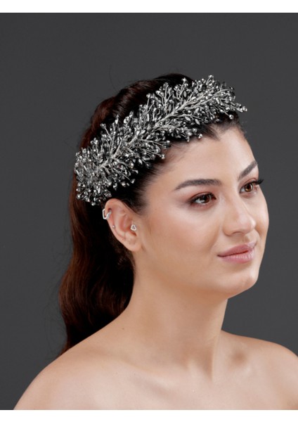 Kristal Taşlı Zarif Taç – Farklı Renk Seçenekleriyle Özel Gün Saç Aksesuarı