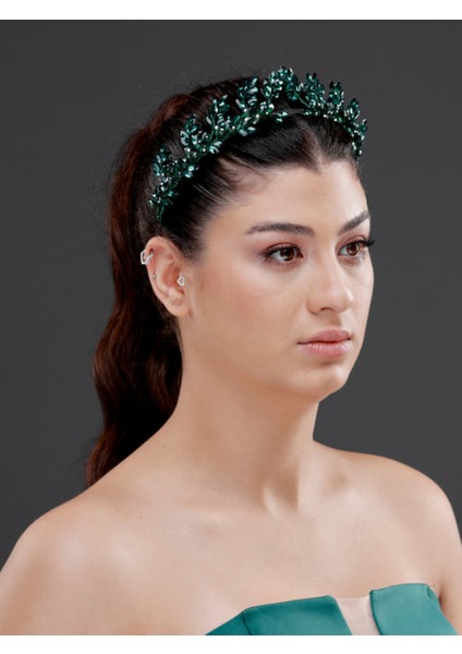 Yaprak Formlu Kristal Taşlı Taç – Gelin, Nişan, Davet ve Özel Gün Saç Aksesuarı