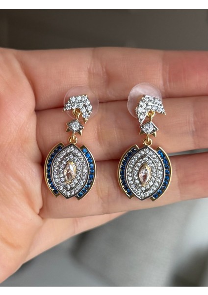 Mavi Taşlı Tasarım Küpe