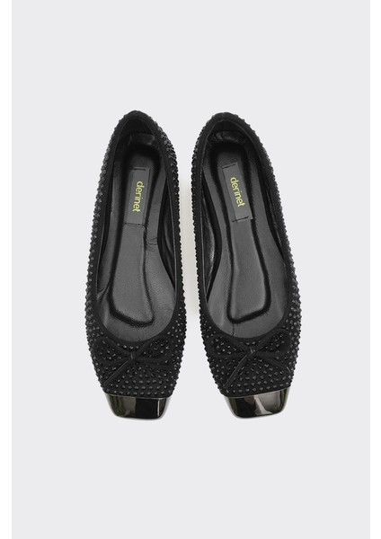 Burun Kısmı Tokalı Kadın Babet modelleri