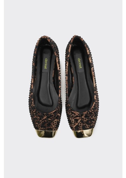 Burun Kısmı Tokalı Kadın Babet modelleri