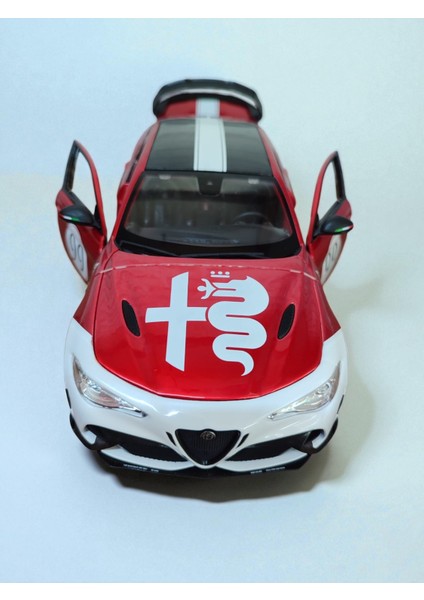 Koleksiyonluk Alfa Romeo Giulia Gta 99 1:18 Ölçek Metal Model Araba 25CM
