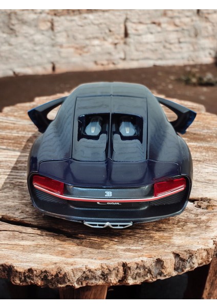 Koleksiyonluk Bugatti Chiron 1:18 Ölçek Dıe Cast Orijinal Metal Model Araba