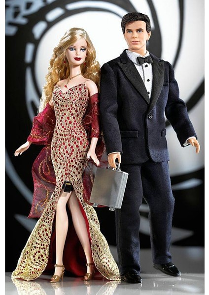 James Bond 007 Ken And Barbie Giftset B0150 2002 fiyatları