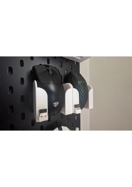 Skadis Delikli Pano Uyumlu Mouse Tutucu / Askısı - Ergonomik Masaüstü Çözümü - Istediğiniz Renkte