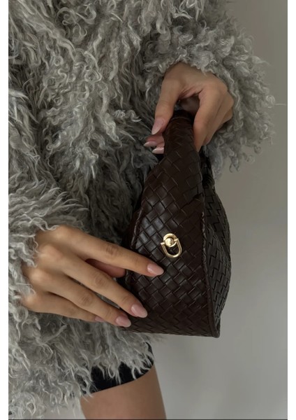 Blıss El ve Omuz Çantası fırsatları