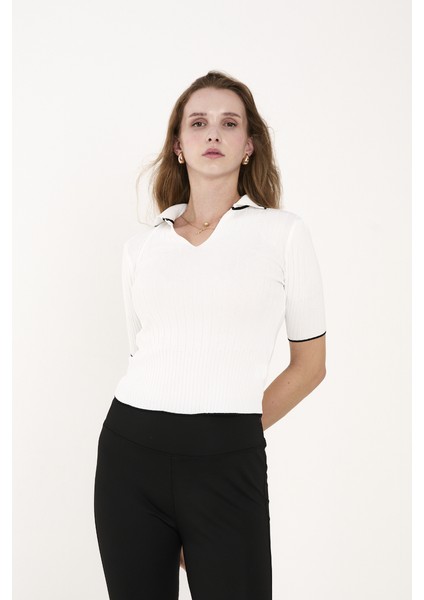 Kadın Kazak indirimleri