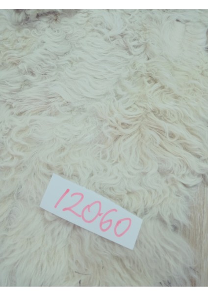 Gerçek Koyun Postundan Toskana Uzun Tüylü, Kalın Tok Duran Rengarenk Halı Seccade fiyatları