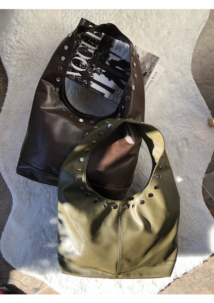 Zımba Detaylı Yumuşak Deri Omuz Çantası