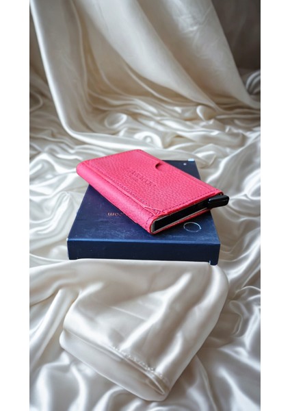 Kırmızı Hakiki Deri Kartlık