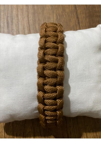 Kahverengi Paracord Bileklik modelleri