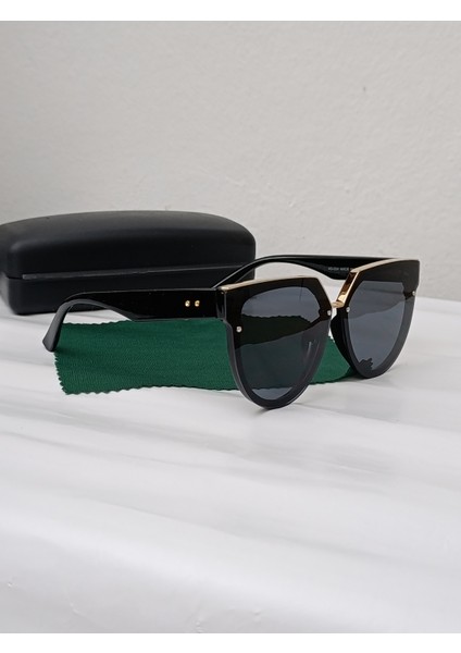 Kadın Güneş Gözlüğü Siyah Yuvarlak Çerçeve UV400