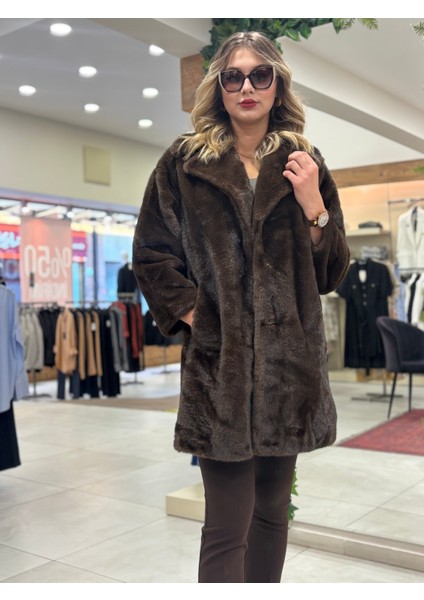 Ekstra Yumuşak Doku Dolgun Kancalı Uzun Kürk Kaban indirimleri