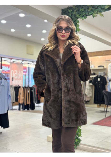 Ekstra Yumuşak Doku Dolgun Kancalı Uzun Kürk Kaban