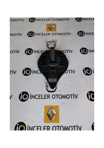 Clio 3 Clio 4 Iv Lastik Stepne Alt Tespit Parca Yuva 8200551279