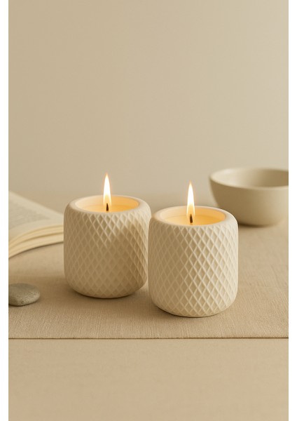 İkili Soya Wax Mum Seti – Geometrik Dokulu (7.2 x 7 cm) fırsatları